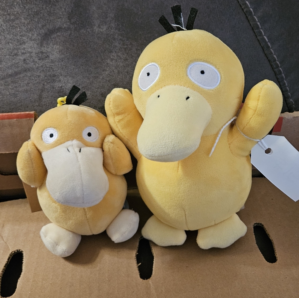 Pokémon Psyduck Plush Toy & Bag Clip from Pokémon Centre